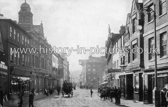 Looking West, Fore Street, Hertford. c.1920